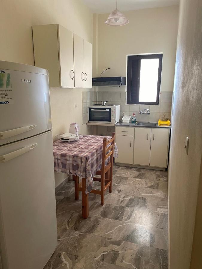 Finikas Daire Íria Dış mekan fotoğraf
