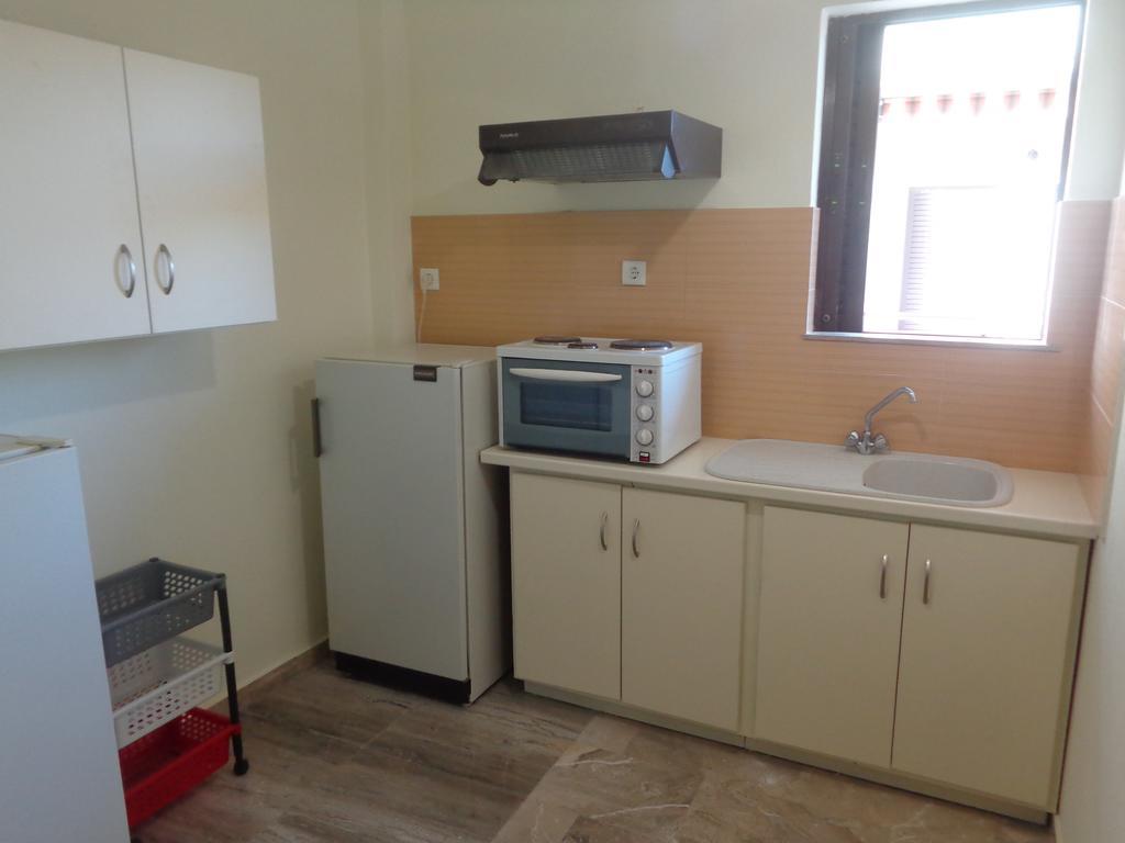 Finikas Daire Íria Dış mekan fotoğraf