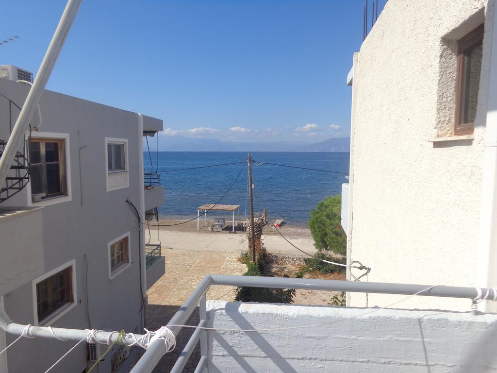 Finikas Daire Íria Dış mekan fotoğraf